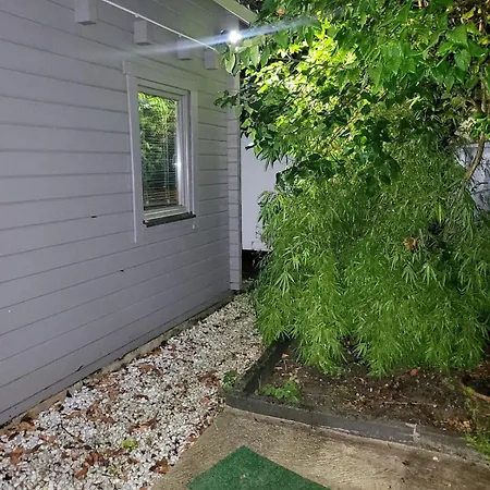 Cosy & Jacuzzi Prive - Paris & شقة